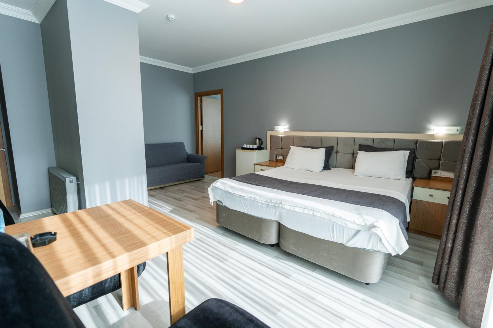 Emsa Palace Hotel Darica  ภายนอก รูปภาพ